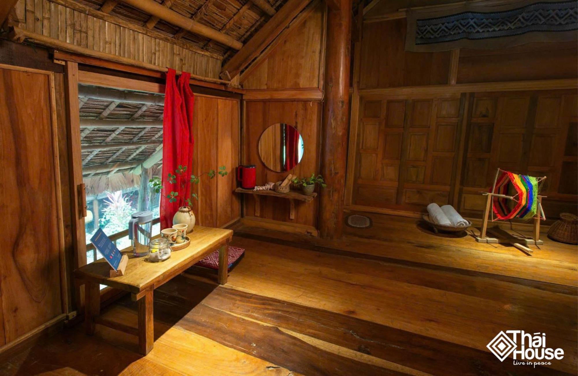 Thai House Pu Luong - Century Old Stilt House With Terrace Views Huong Ba Thuoc 외부 사진